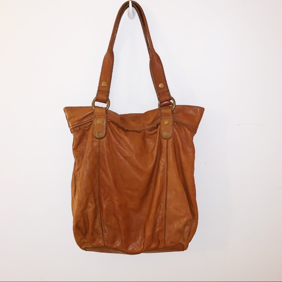 Lucky Brand Handbags - Lucky 🍀brand leather shoulder bag great condition